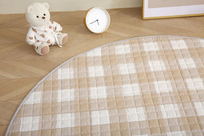 Gingham round Baby Play mat - 150 cm diameter closeup